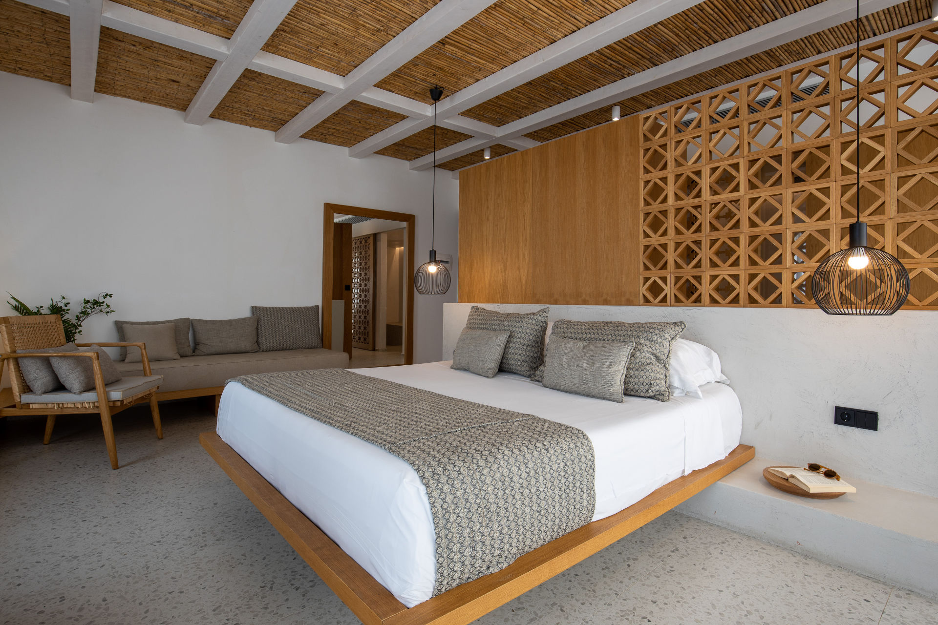 2.305_www©stavroshabakis-10